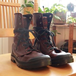 Palladium high top sneaker-style leather boots